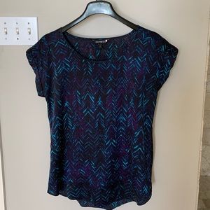Express blue/purple/black Medium top